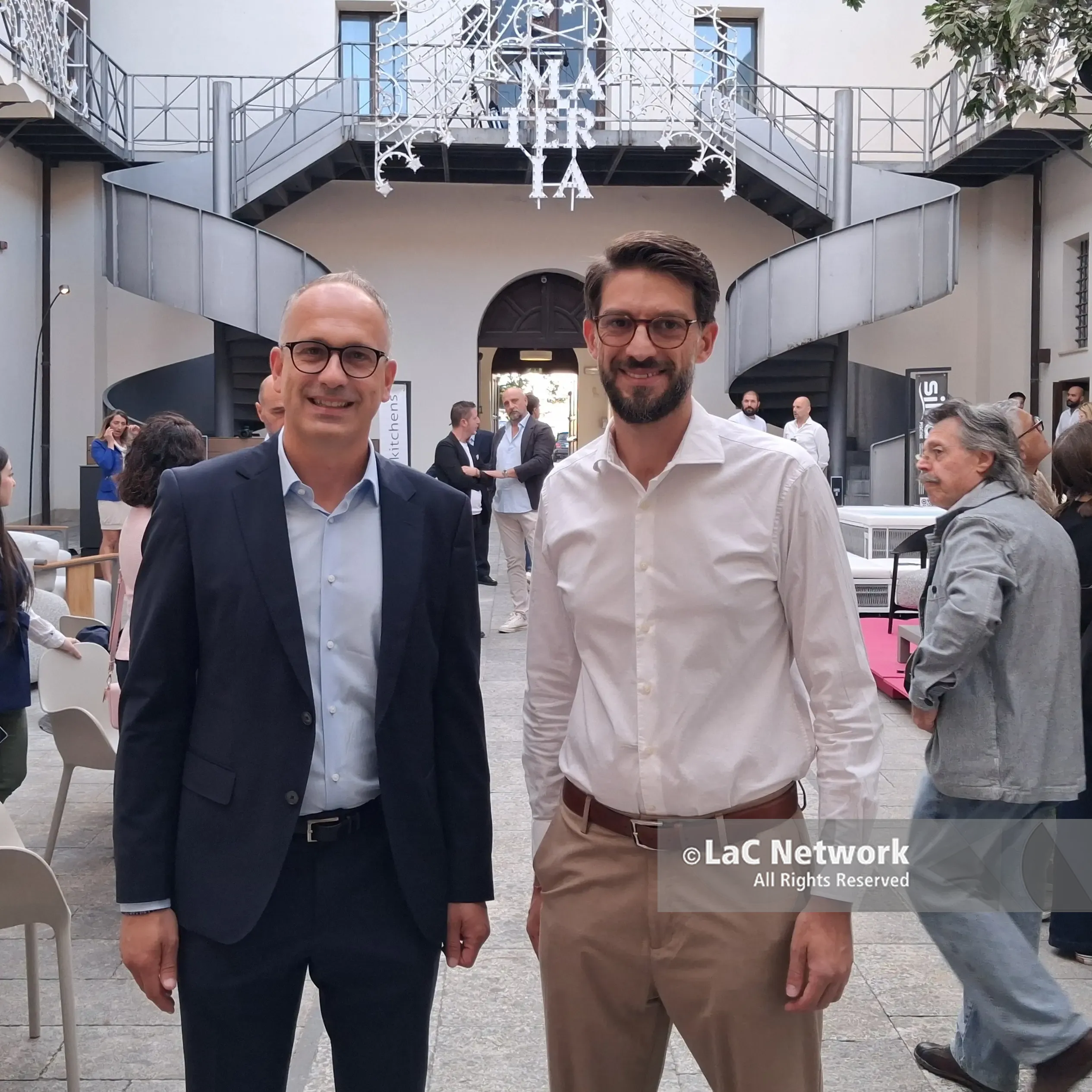 “Materia”\u00A0compie dieci anni, Catanzaro si trasforma in un’agorà del design contemporaneo\n