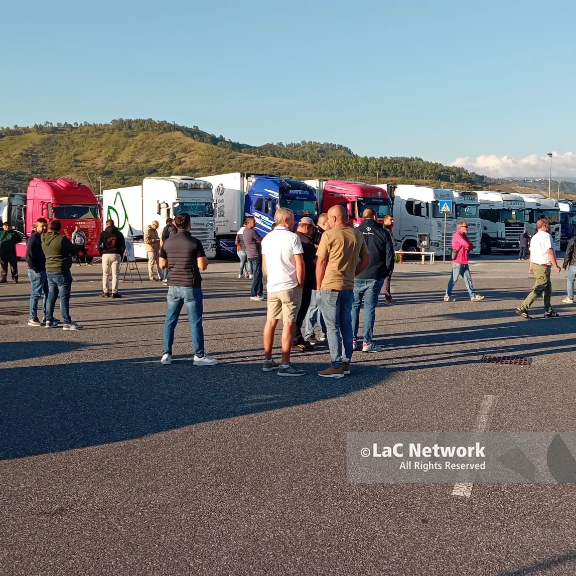 Caro carburante, la protesta arriva alla Cittadella: «Così non si può lavorare»\n