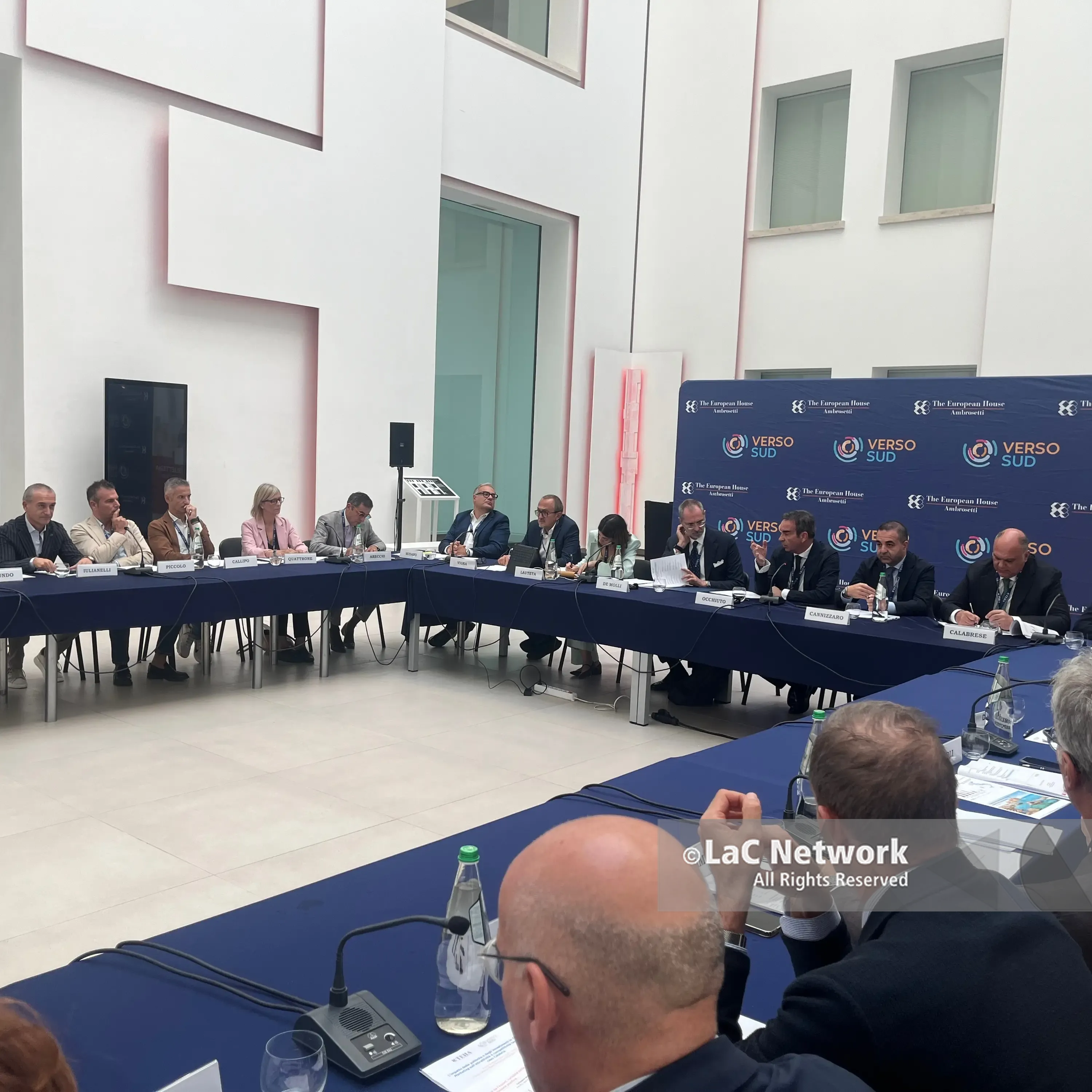 <p>Turismo, la Calabria vince a metà: cresce l’attrattività turistica ma non la capacità ricettiva</p>