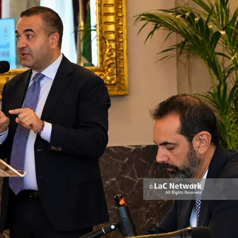 Reggio e Messina, le due Giunte si riuniranno su una nave: il nuovo patto per costruire l’Area integrata dello Stretto\n