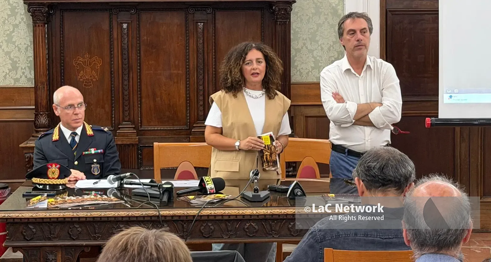 Area pedonale urbana e Ztl su Corso Mazzini, via libera al disciplinare: ecco tutte\u00A0le prescrizioni, gli orari e le indicazioni utili\n\n\n