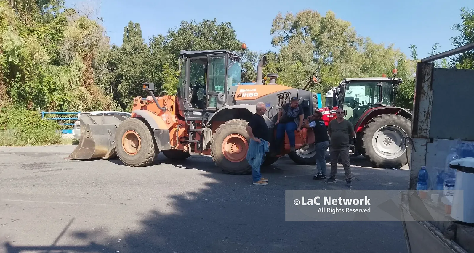 La protesta che la Calabria (e l’Italia)\u00A0non vedono: agricoltori e imprese soli contro il caro carburante\n