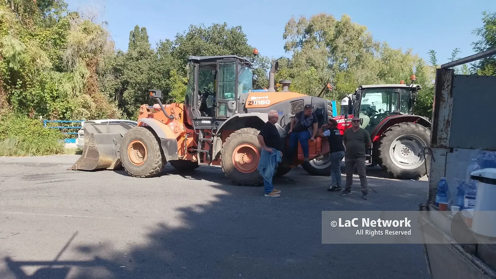La protesta che la Calabria (e l’Italia)\u00A0non vedono: agricoltori e imprese soli contro il caro carburante\n