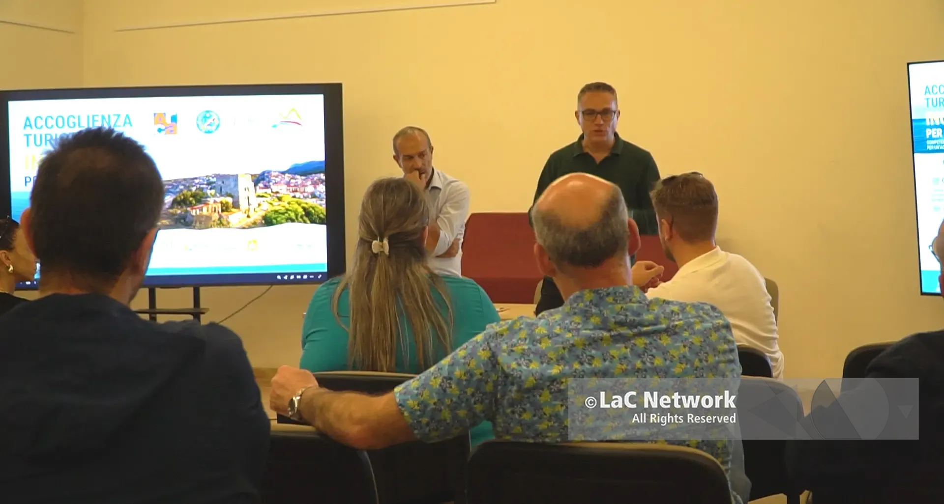 Riviera dei Cedri, a Scalea via a un corso per l’accoglienza turistica inclusiva degli ospiti sordi\n
