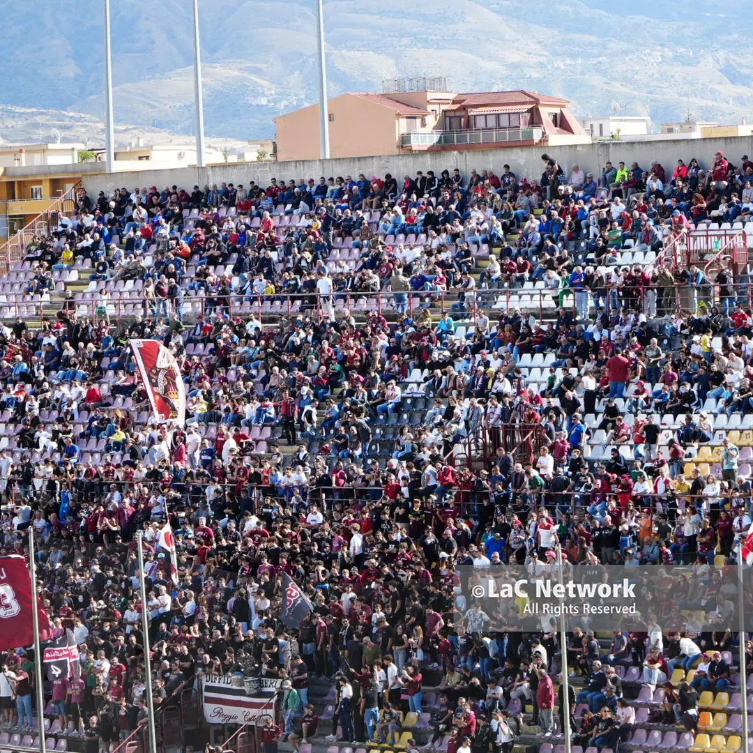 Reggina, pari amaro nel derby: la Vibonese resiste in dieci al Granillo (1-1)\n