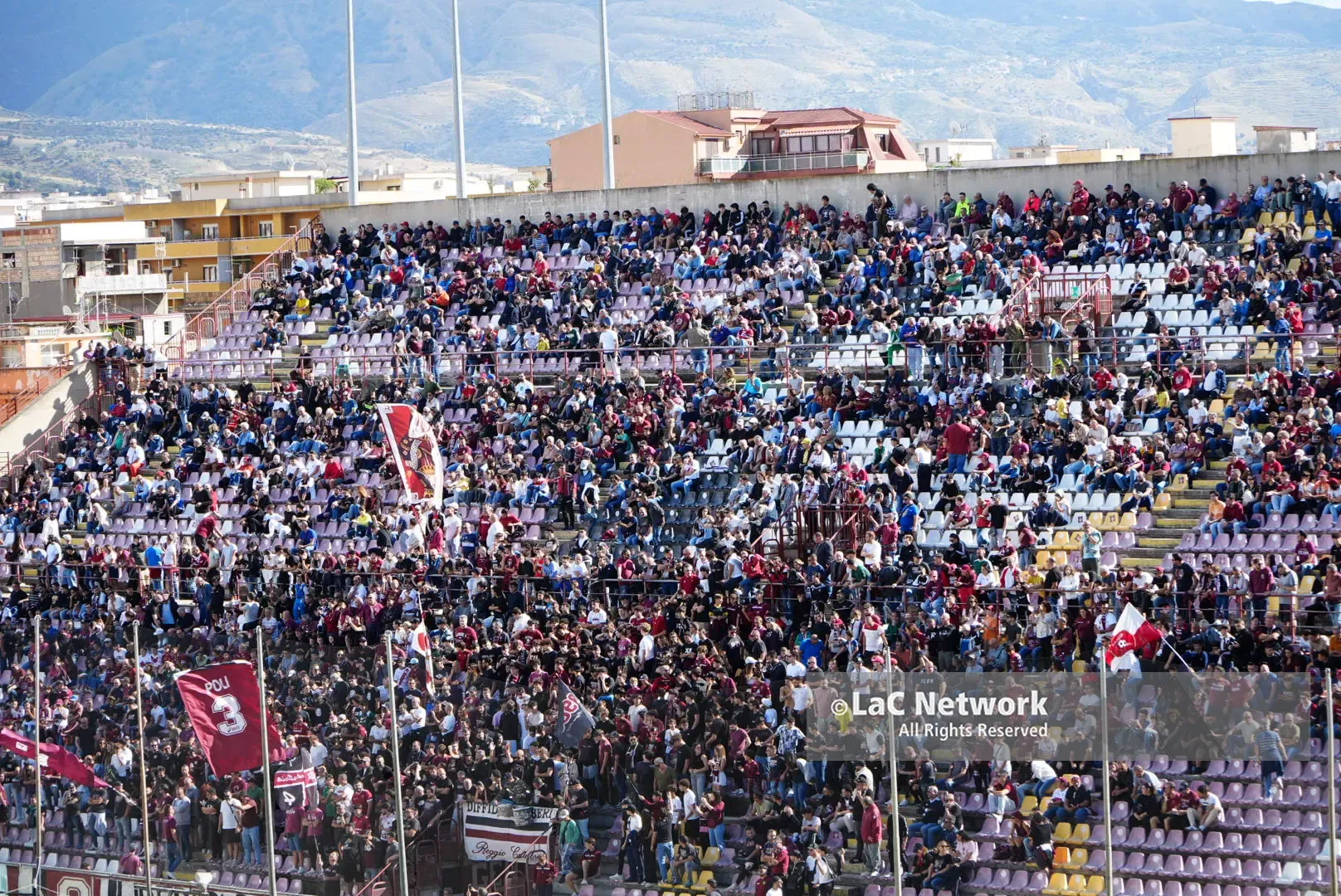 Reggina, pari amaro nel derby: la Vibonese resiste in dieci al Granillo (1-1)\n