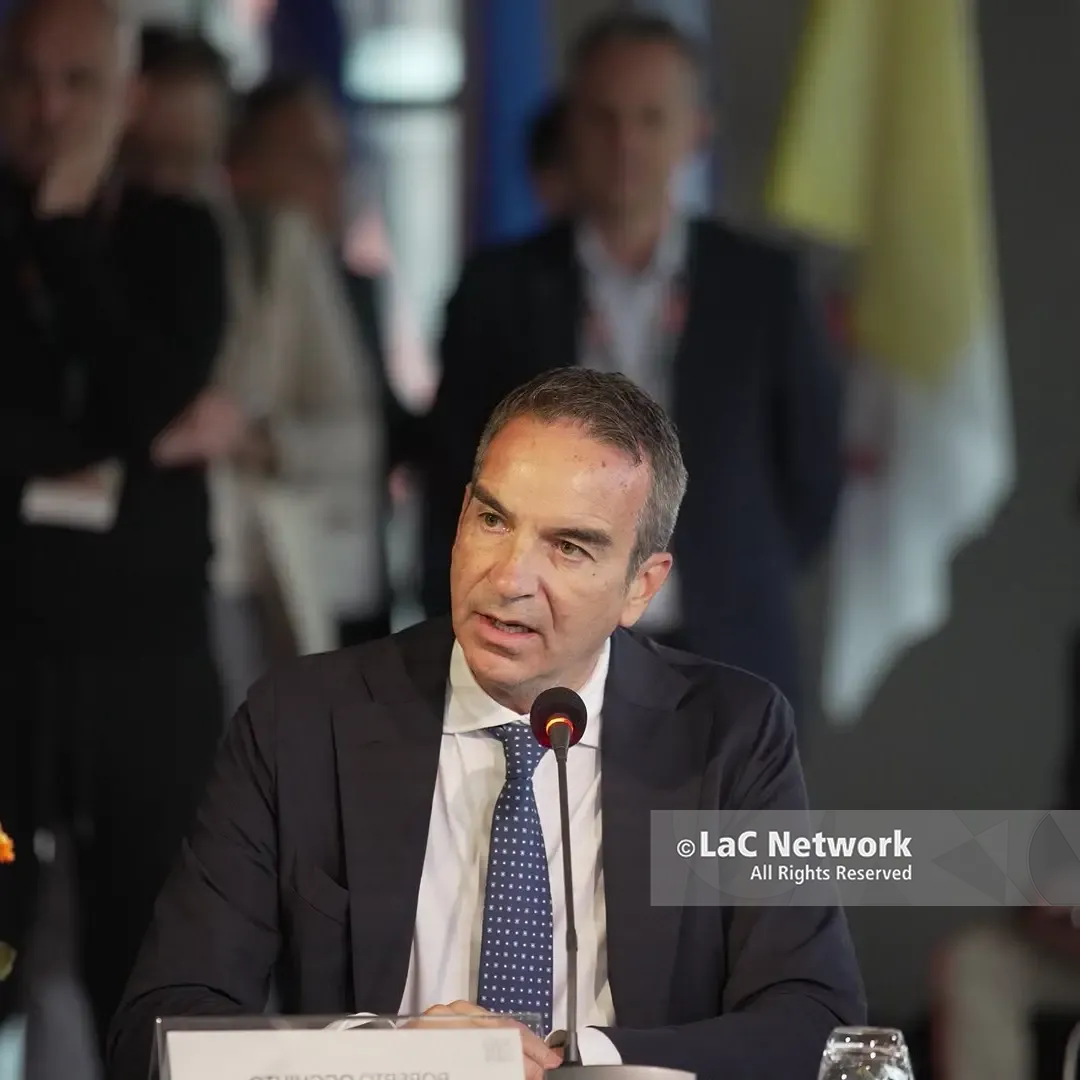 Occhiuto evoca la fiducia sulla riforma dei trasporti e l’opposizione lo sfida sui numeri:\u00A0legislatura a rischio?\n