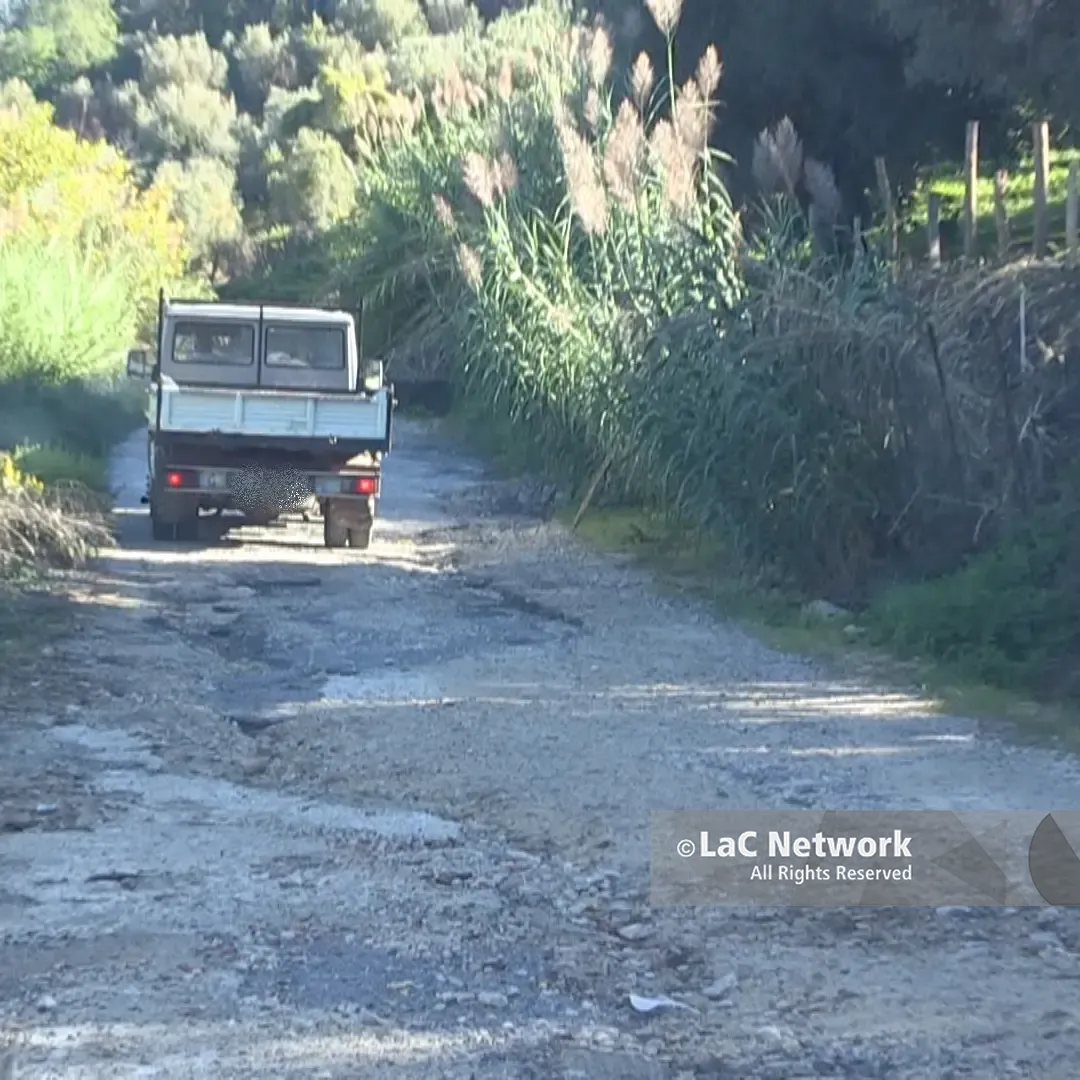 <p>Cessaniti, strada chiusa da vent’anni ma Google Maps continua a mandarci i turisti (e non solo)</p>