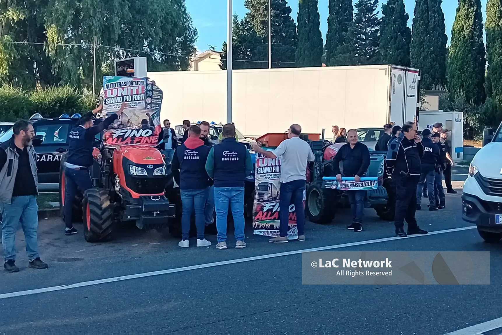 A Lamezia il cuore della protesta degli autotrasportatori, attesi in giornata sessanta mezzi\n