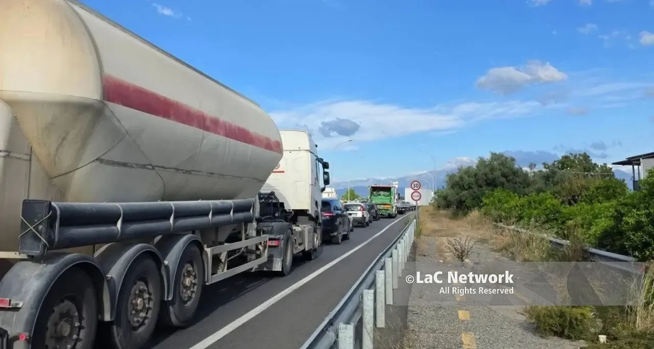 Caro carburanti, Ferrarelli e Chiodo (PD Catanzaro): «La Calabria non può essere lasciata sola,\u00A0servono risposte concrete»\n