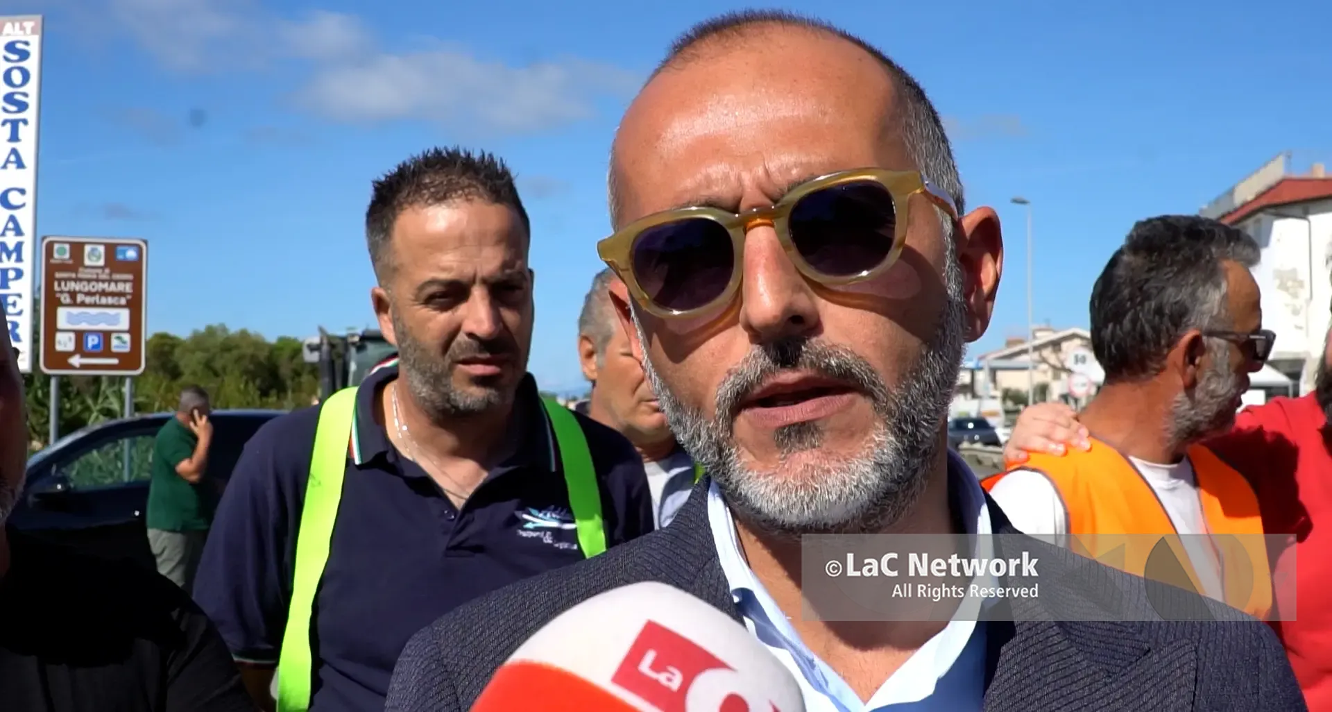 Protesta sulla SS18 a Santa Maria del Cedro, Antonio De Caprio al fianco dei lavoratori. «Essere qui è un dovere»\n