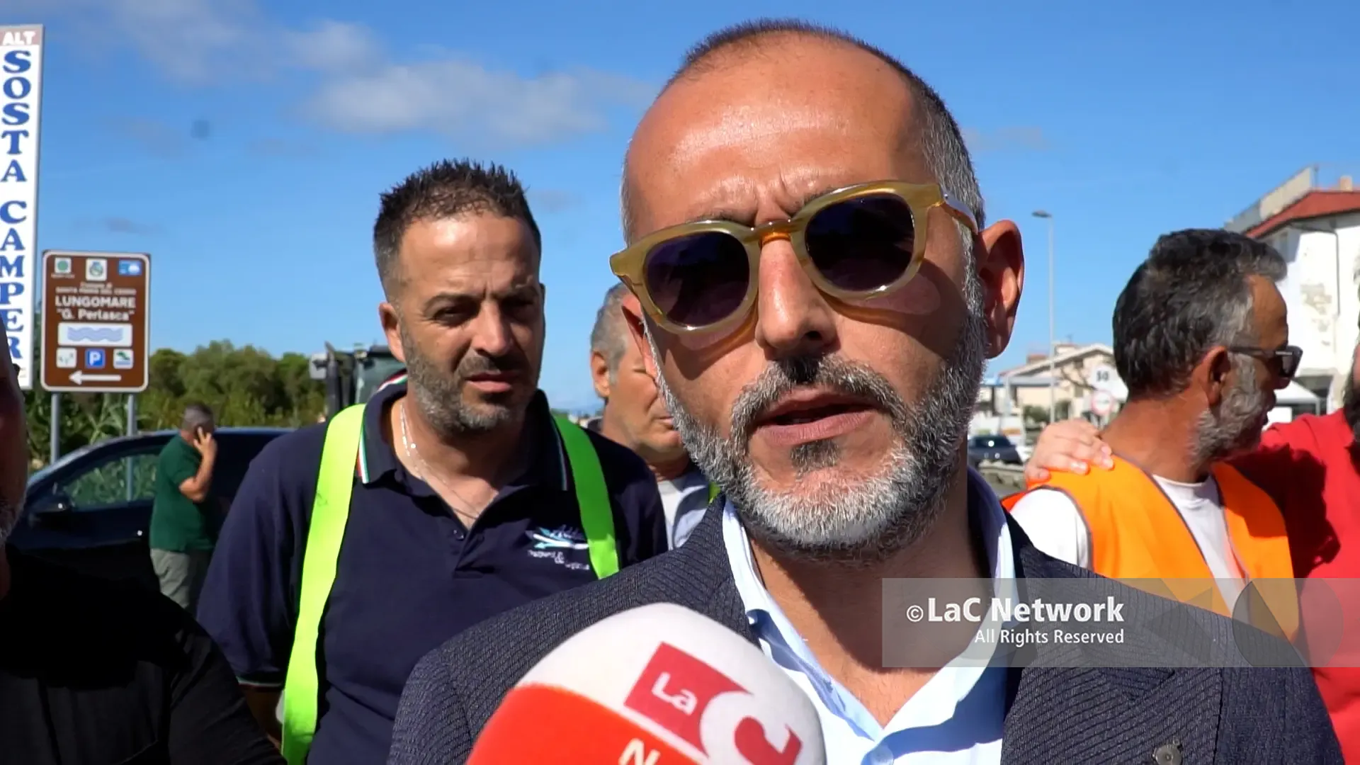 Protesta sulla SS18 a Santa Maria del Cedro, Antonio De Caprio al fianco dei lavoratori. «Essere qui è un dovere»\n