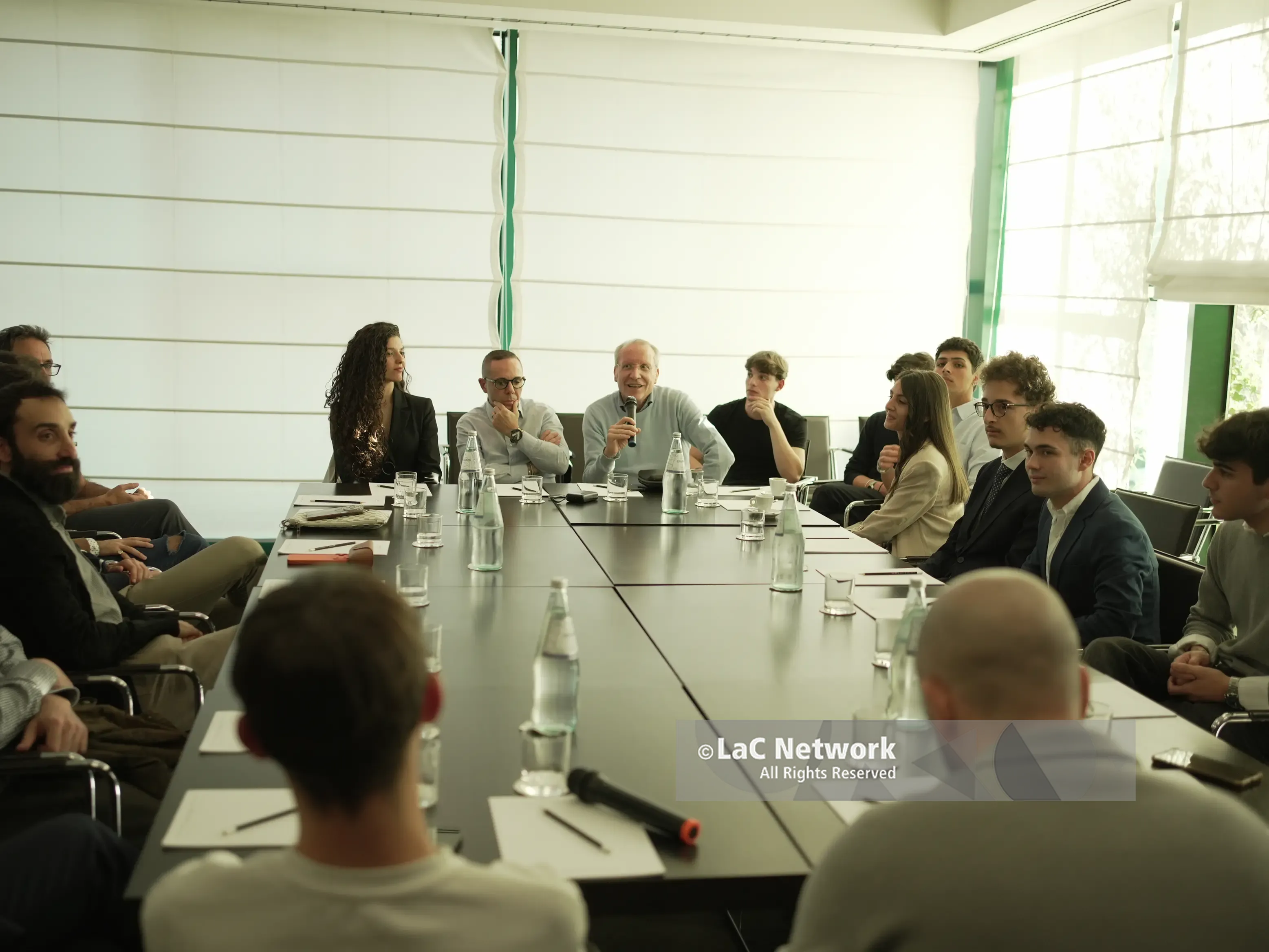 Ascoltare, accogliere e cambiare: LaC scommette sui giovani collaboratori e sul futuro dell’informazione multimediale