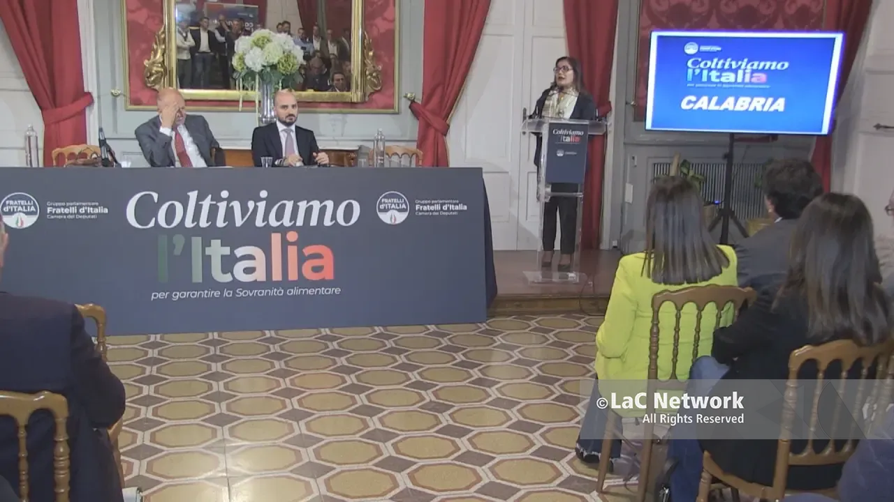 Coltiviamo l’Italia, nel pieno delle proteste l’iniziativa di Fratelli d’Italia sulla sovranità alimentare fa tappa a Cosenza\n