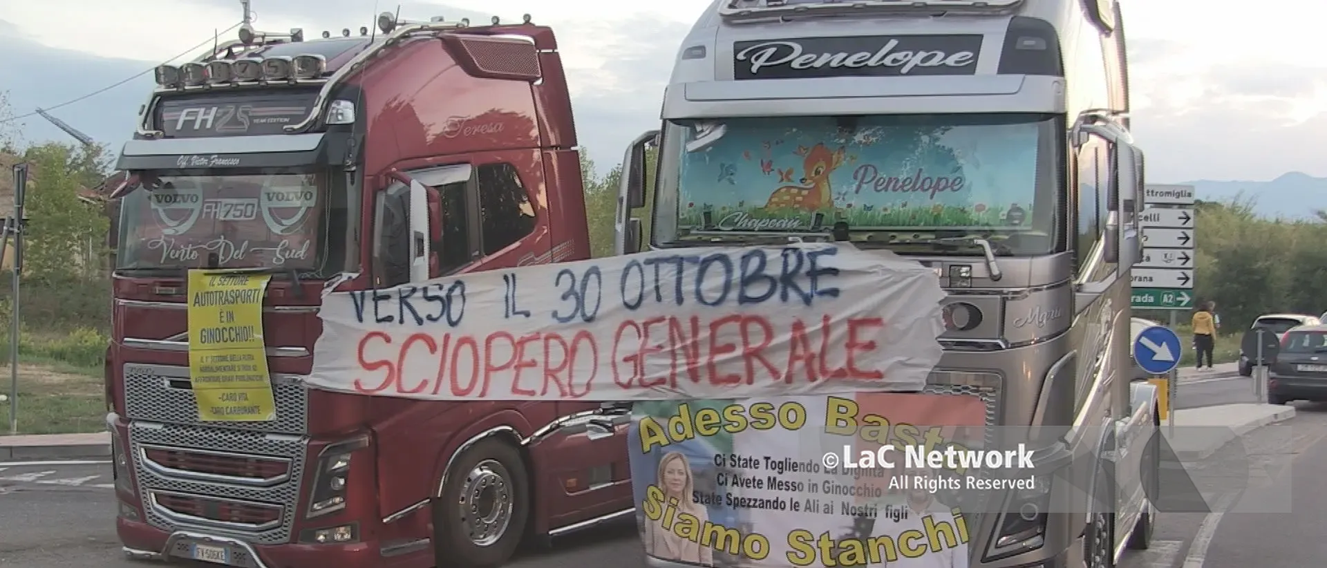 «Bloccare i camion è reato»: Urso avverte i manifestanti, il Viminale prepara le identificazioni per togliere i presidi\n