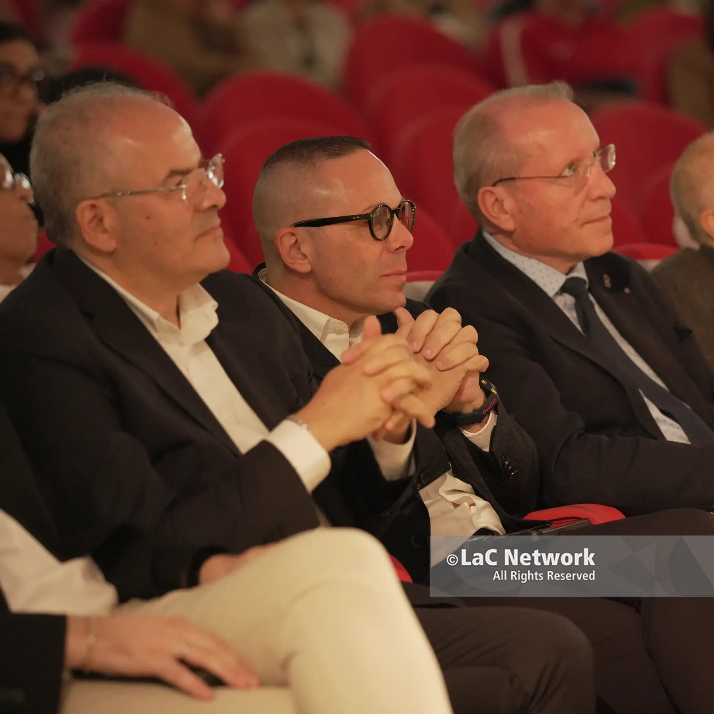 «Credere nella Calabria, investire e dare voce ai territori»:\u00A0la sfida di LaC raccontata al Premio Radici\n