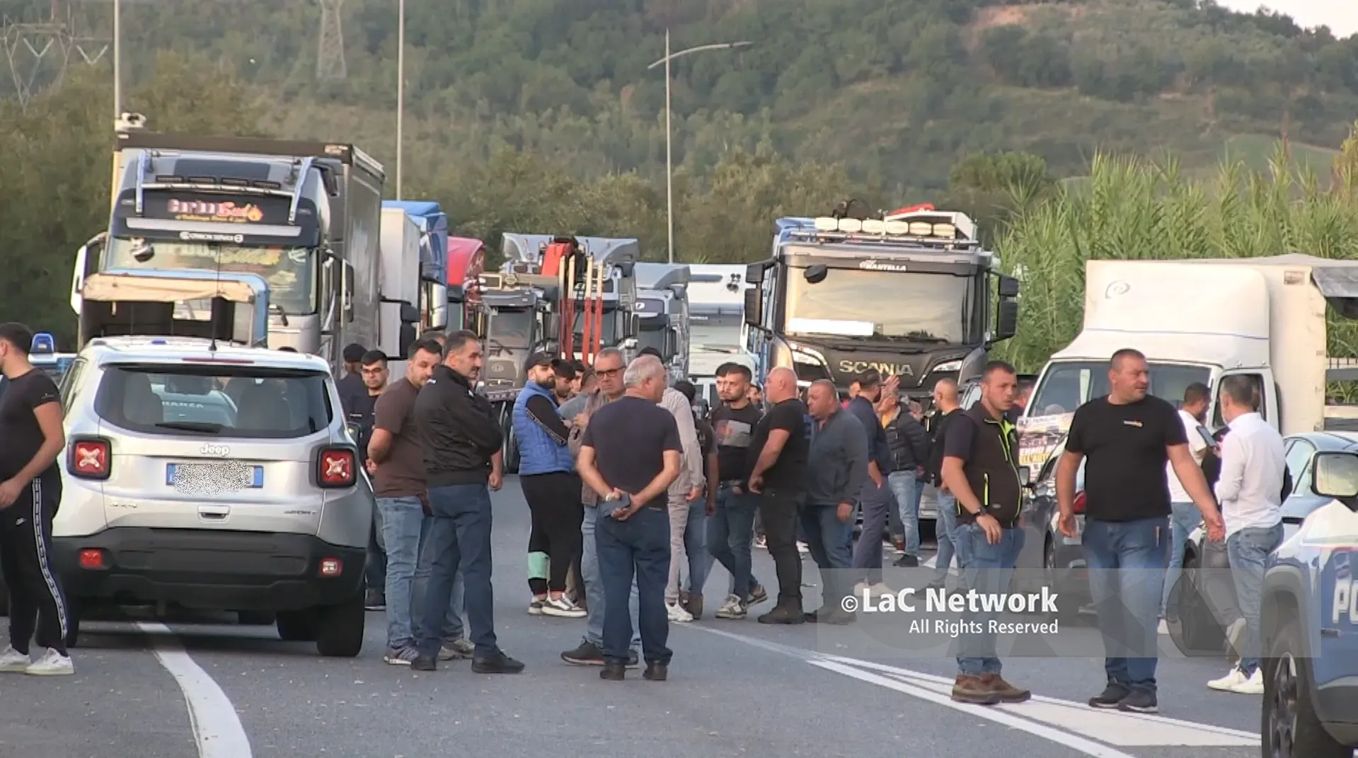 Autotrasportatori, Fedralog torna al Mit: «Confermato lo stato di agitazione», domani il tavolo a Roma\n