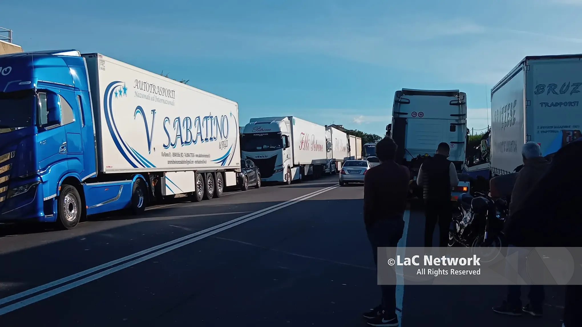 Autotrasporto, anche Astra domani al tavolo convocato dal ministero: «Al centro caro gasolio e aiuti alle imprese»\n