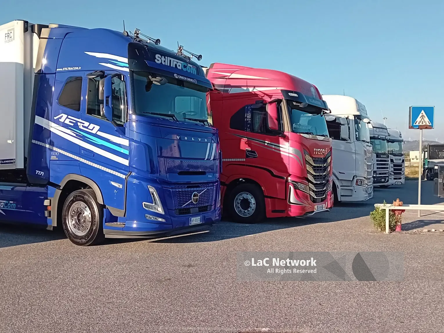 Caro carburante, al via gli aiuti per gli autotrasportatori calabresi: contributi fino a 300mila euro. Ecco come funziona